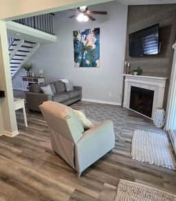 Mariner Lakes Unit 27 Poolside Condo - Image 3
