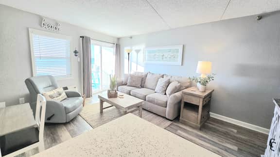 Emerald Skye Unit 21 Gulf Front - Image 3