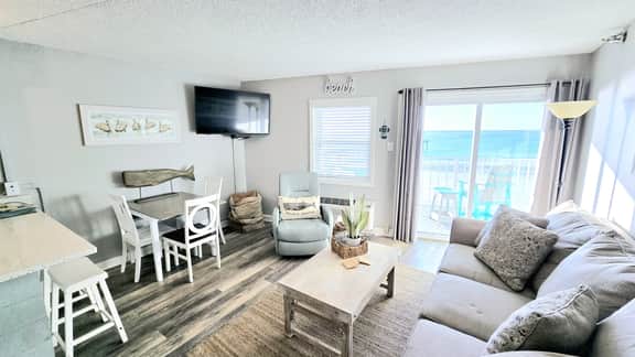 Emerald Skye Unit 21 Gulf Front - Image 4